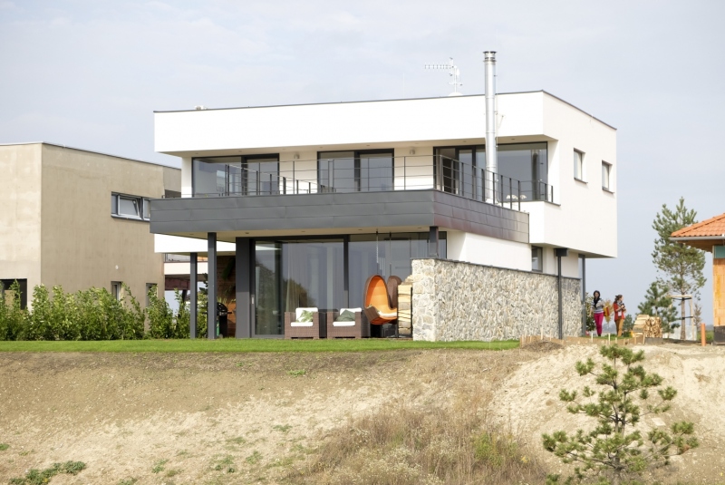 CLT rodinny dom z ekologickych stavebnych materialov z CLT PANELOV